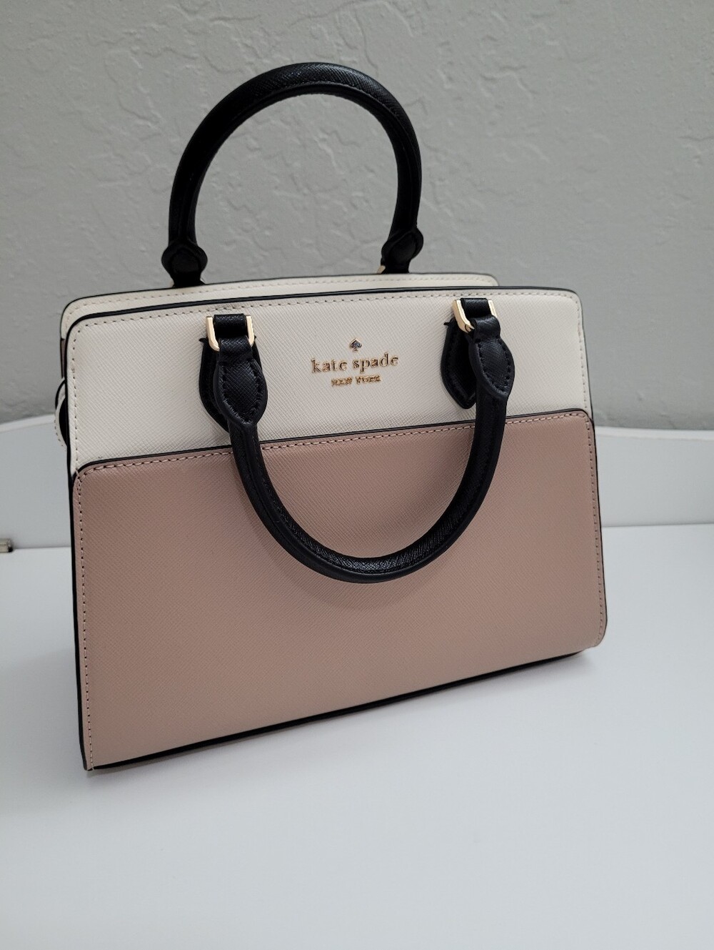🏷1 DAY SALE🏷🤍🤎Kate Spade Bag🤎🤍 - Picture 2 of 6